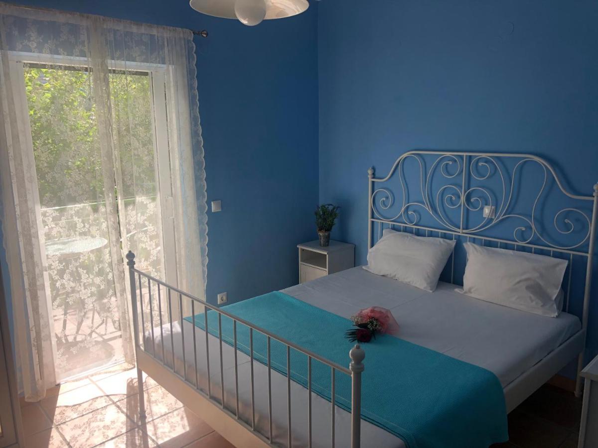 Harmony Apartment Kalamitsi  Bagian luar foto